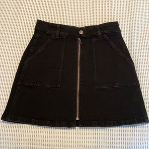 Madewell black zip-up mini skirt.